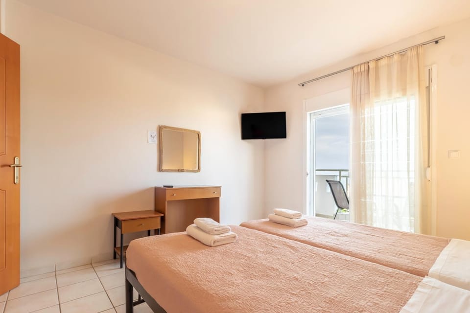 PROPERSTAY 107 - Villa Sea View Polychrono Apartment in Halkidiki