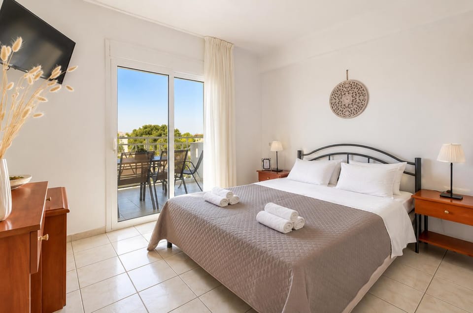 PROPERSTAY 107 - Villa Sea View Polychrono Apartment in Halkidiki