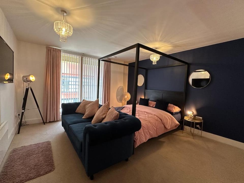 Spacious Luxury Waterfront Apartment Apartment in Ipswich