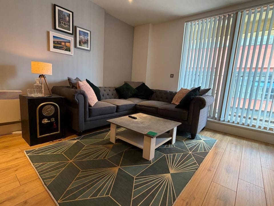 Spacious Luxury Waterfront Apartment Apartment in Ipswich