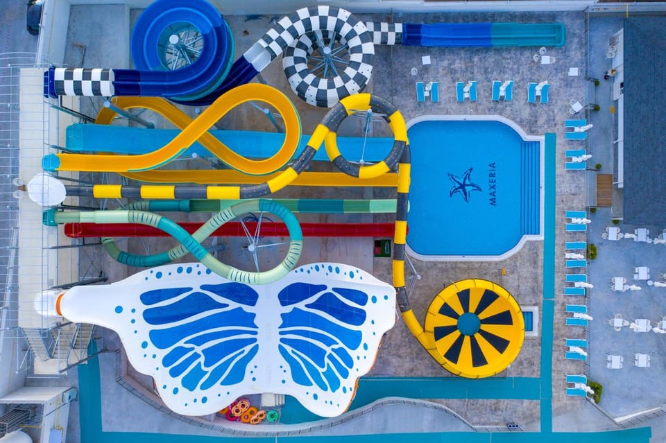 Aqua park, Swimming pool