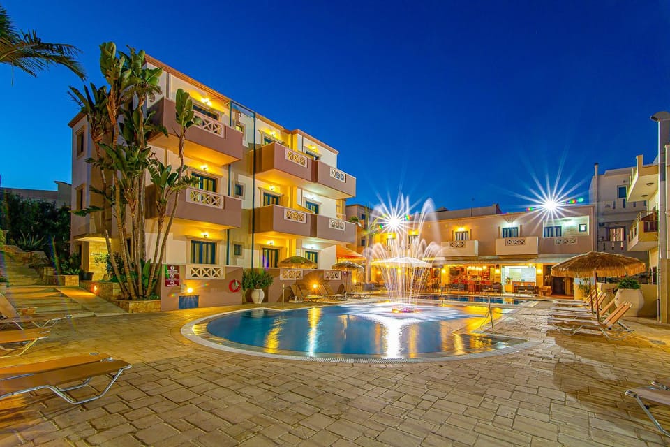 Property building, Swimming pool