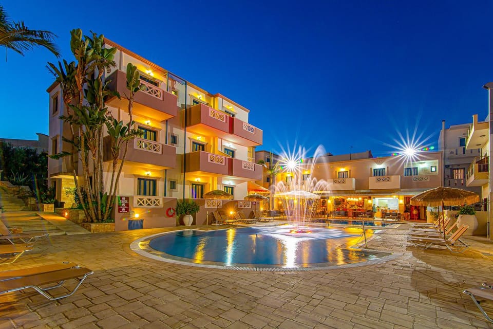 Property building, Swimming pool