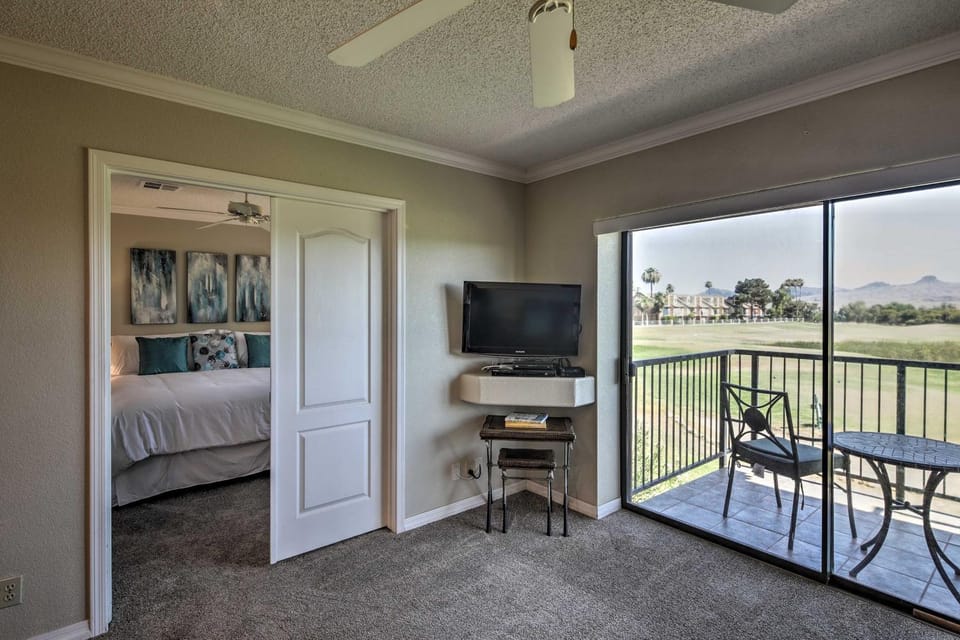 Lake Havasu Getaway w/ Golf Course & Lake Views! House in Lake Havasu City