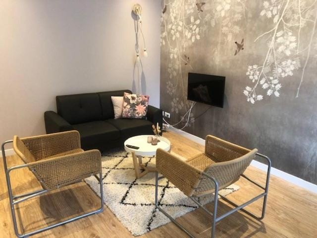 Veldzicht Metslawier Bed and Breakfast in Friesland, Netherlands