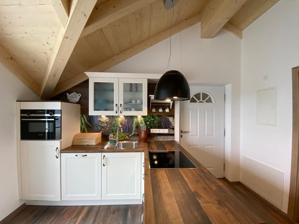 Apartments Edelweiß & Enzian - Gästehaus zum Fuchs Apartment in Friuli-Venezia Giulia