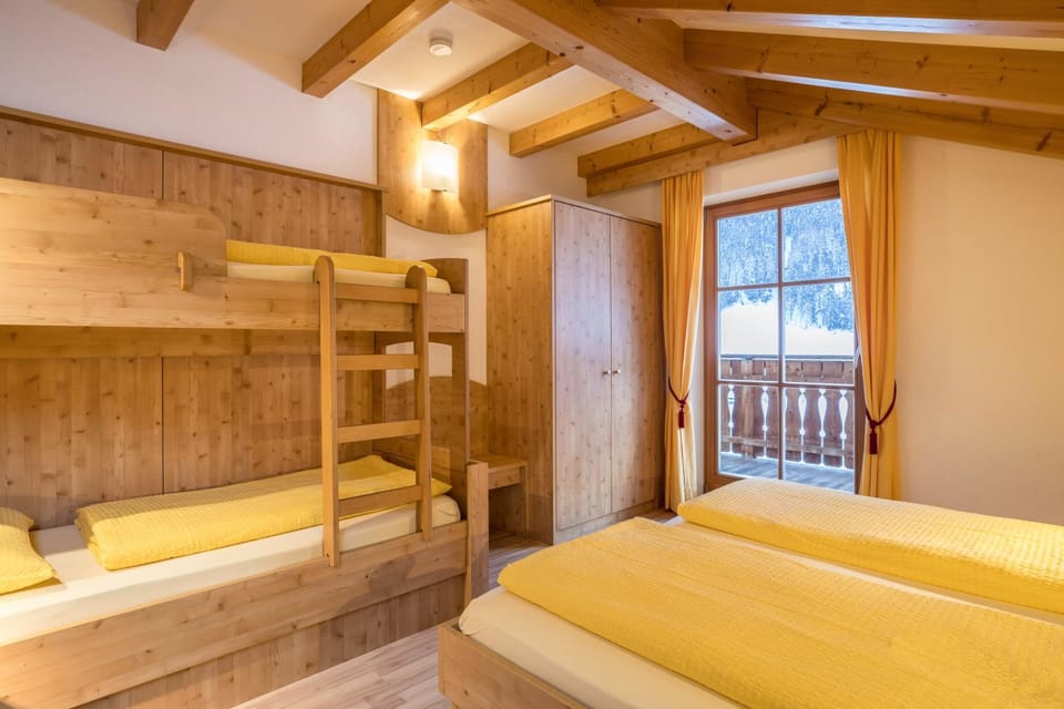 Property building, Living room, Bedroom