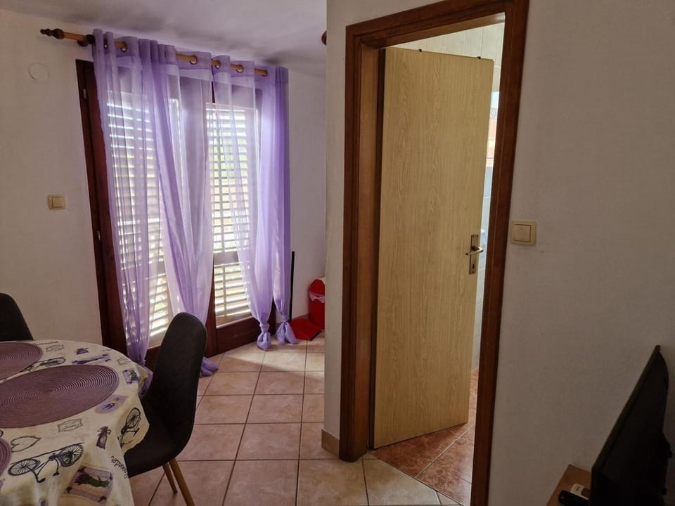 Family apartment Pikolo Apartment in Biograd na Moru