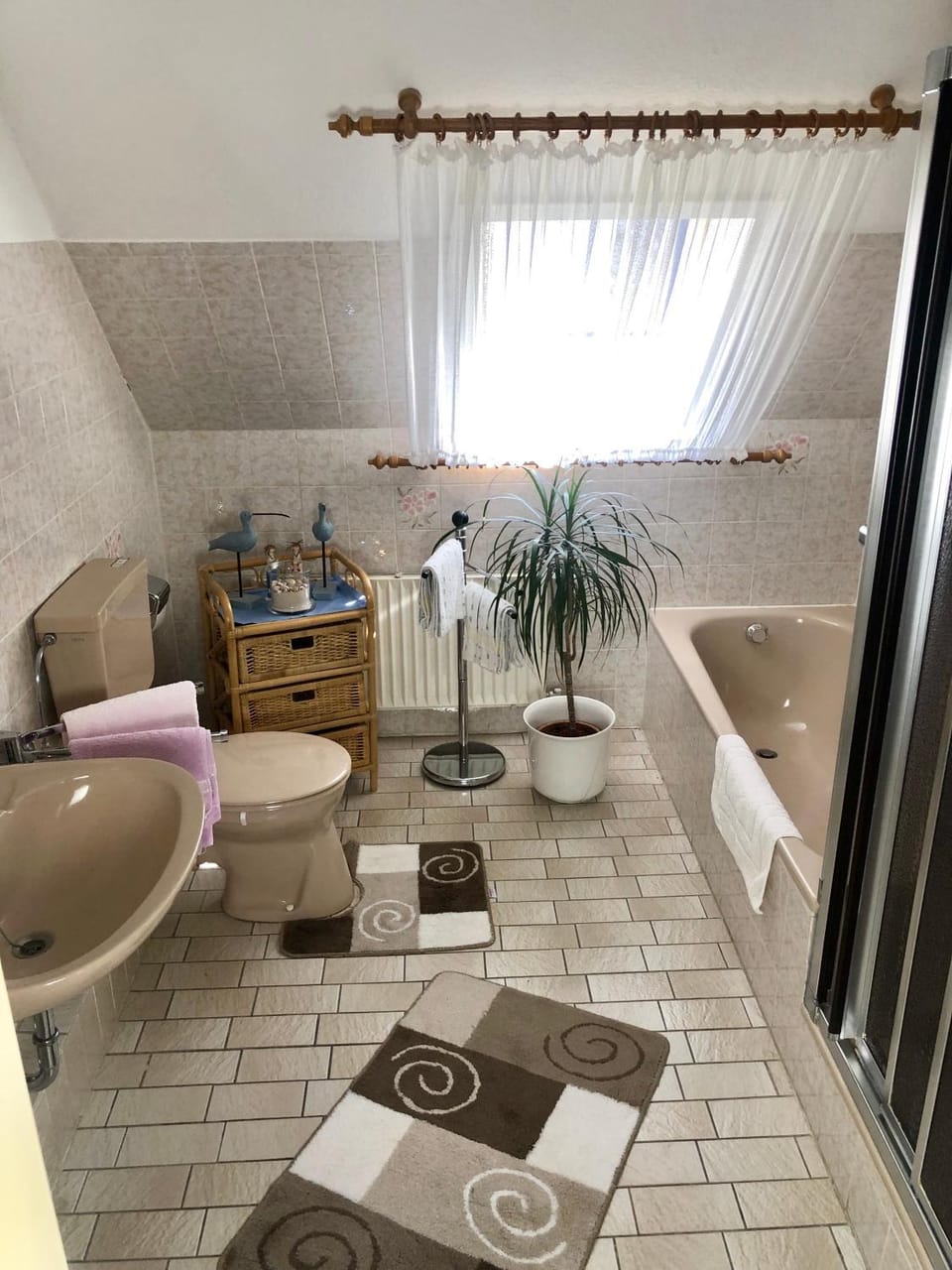 Bathroom, Bath