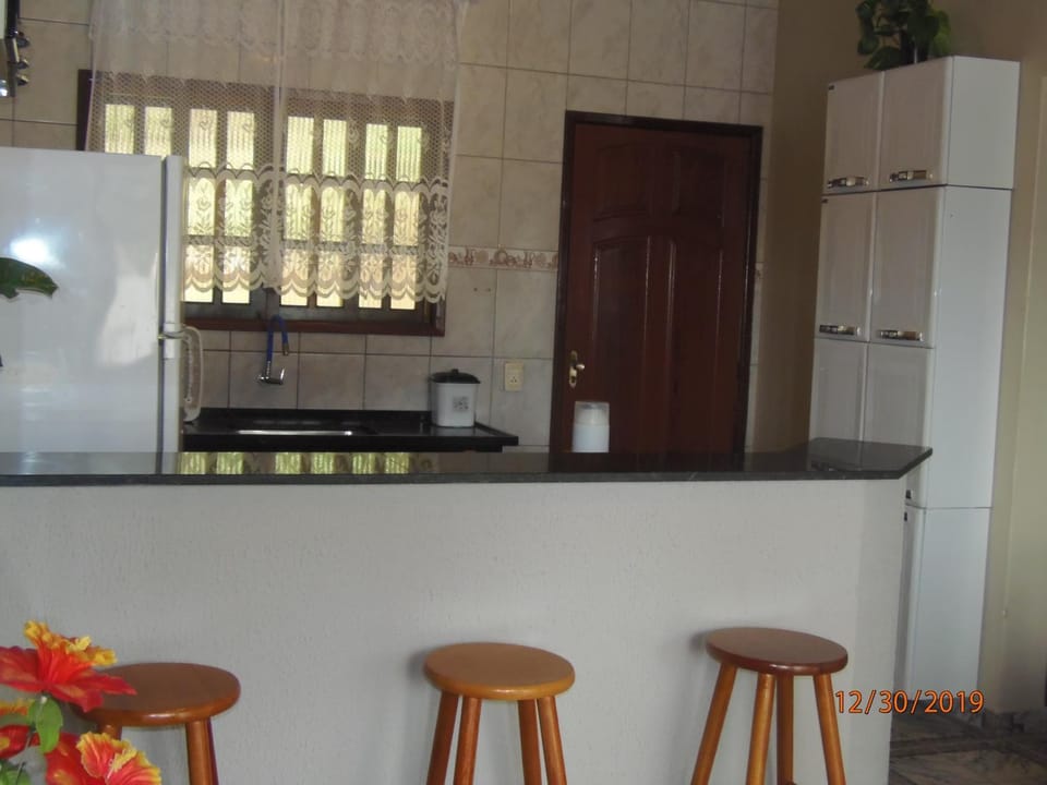 Kitchen or kitchenette, Communal kitchen