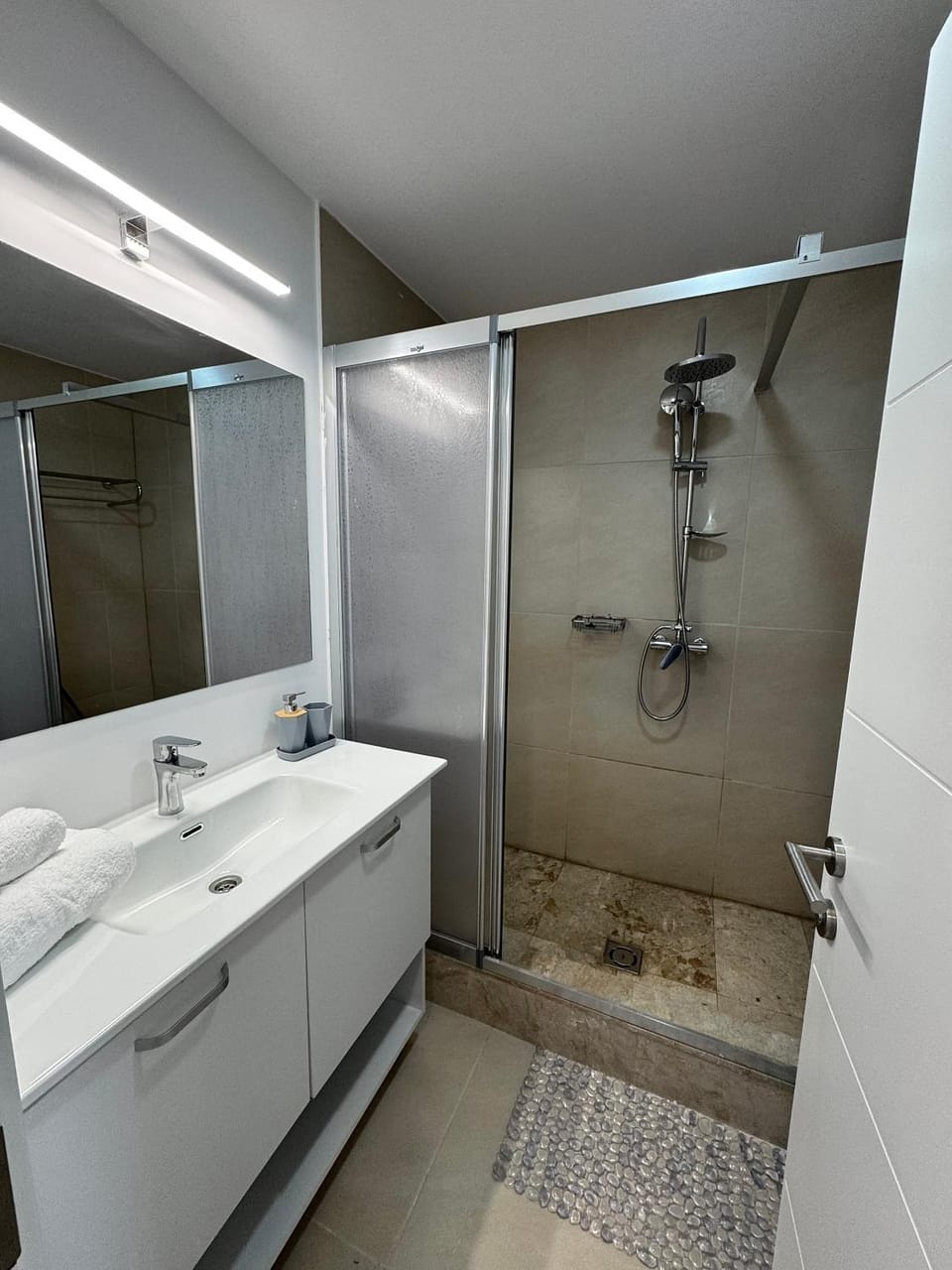 Gabriela Blaxy Apartamente Vacation rental in Constanța County