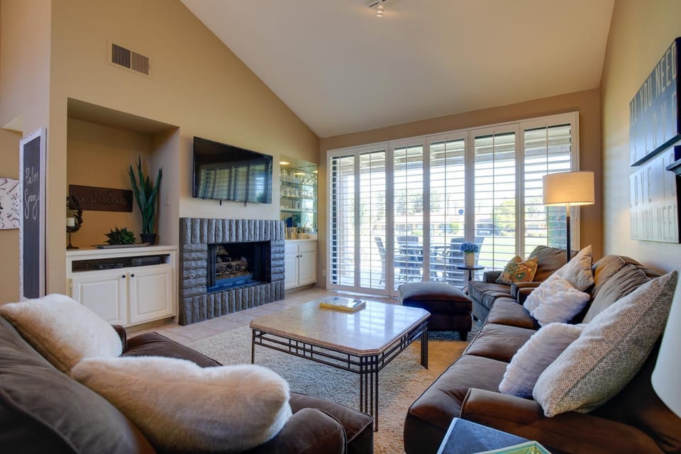 Golf Resort Getaway w/ Pool Access in Palm Desert House in Palm Desert