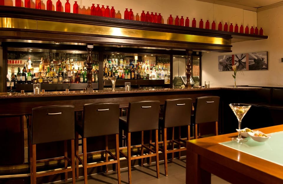 Lounge or bar