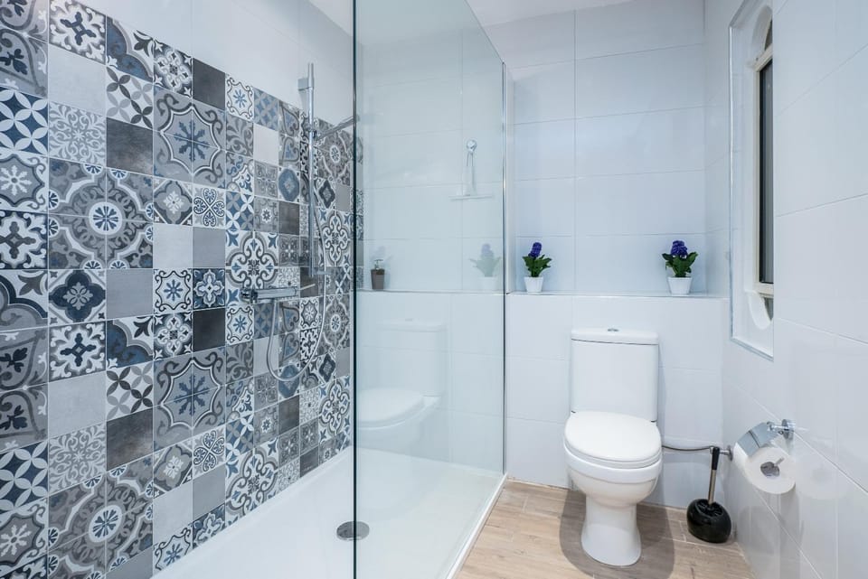 Toilet, Bathroom