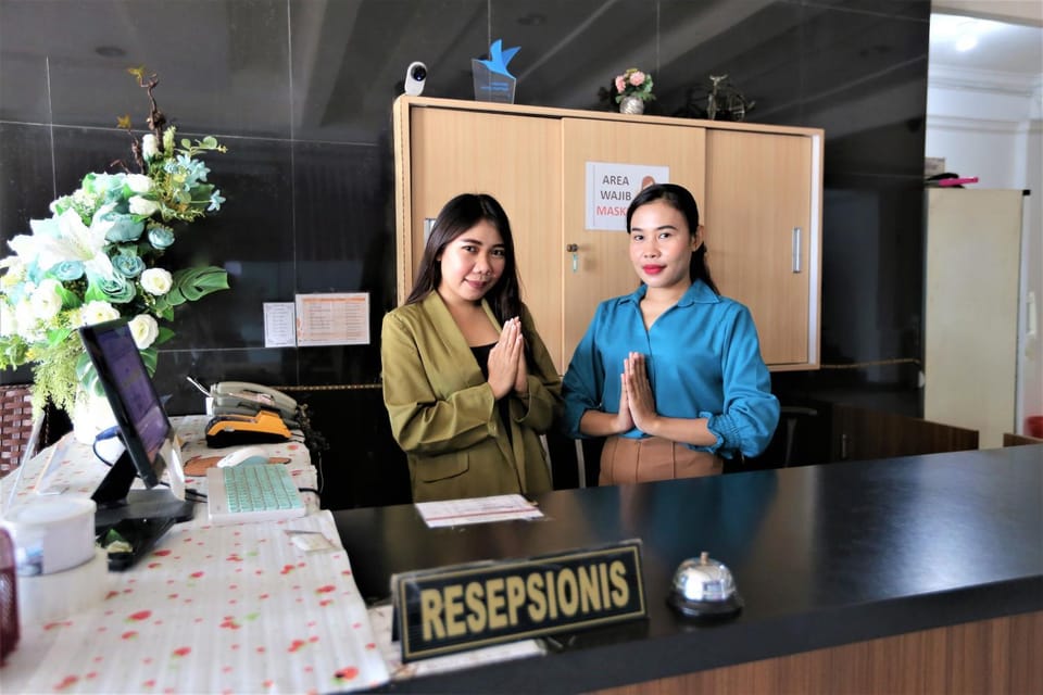 Staff, Lobby or reception