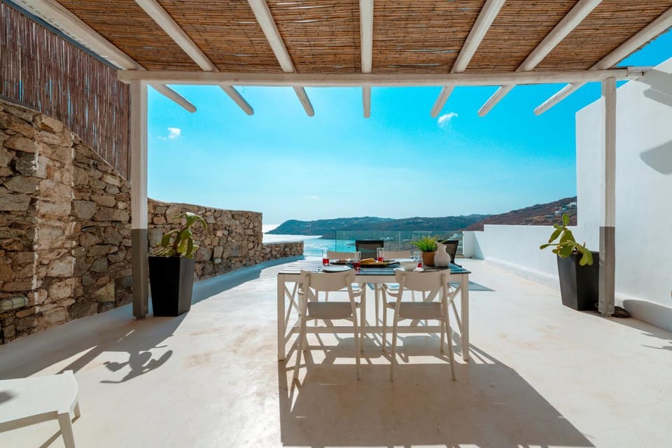 Panoramic Aegean Residence At Elia Beach Mykonos - Private & Exclusive Villa in Mykonos, Mikonos 846 00, Greece