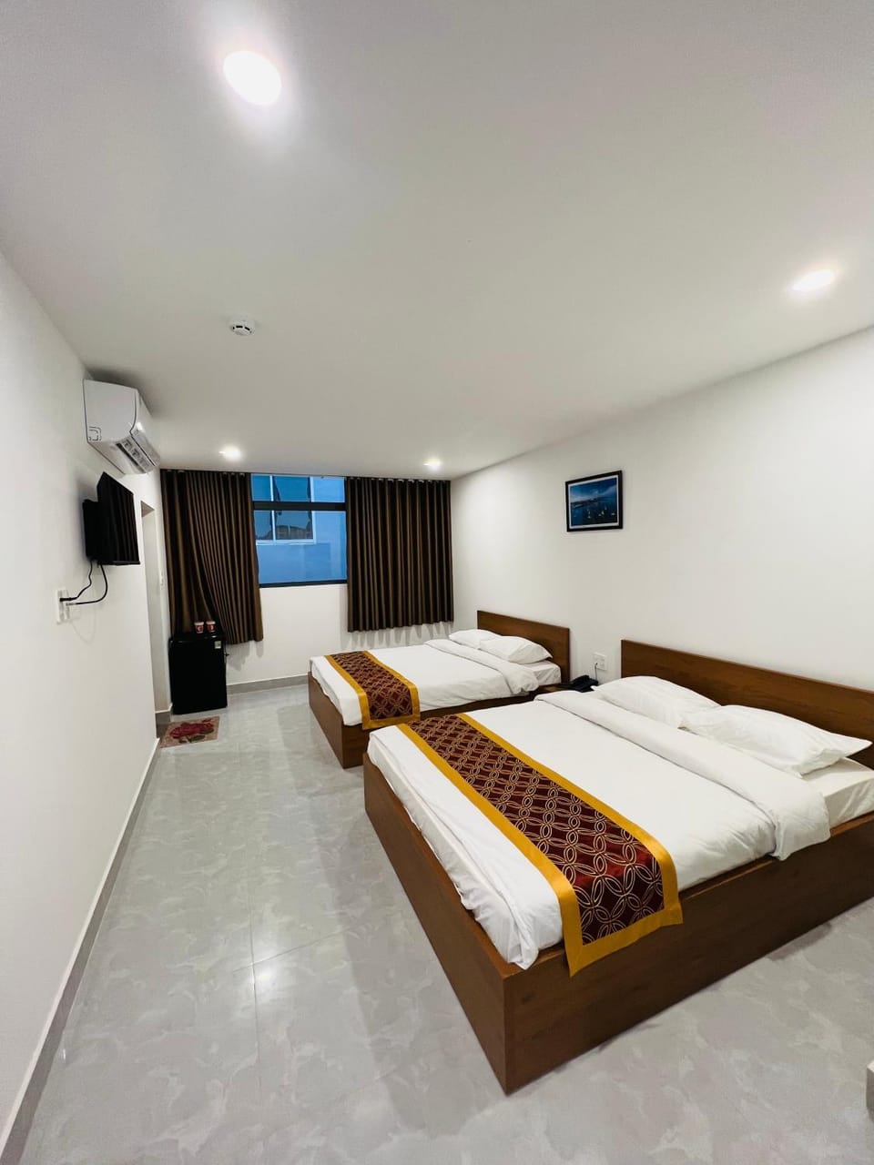 Communal lounge/ TV room, Bed, TV and multimedia, Photo of the whole room, Evening entertainment, air conditioner