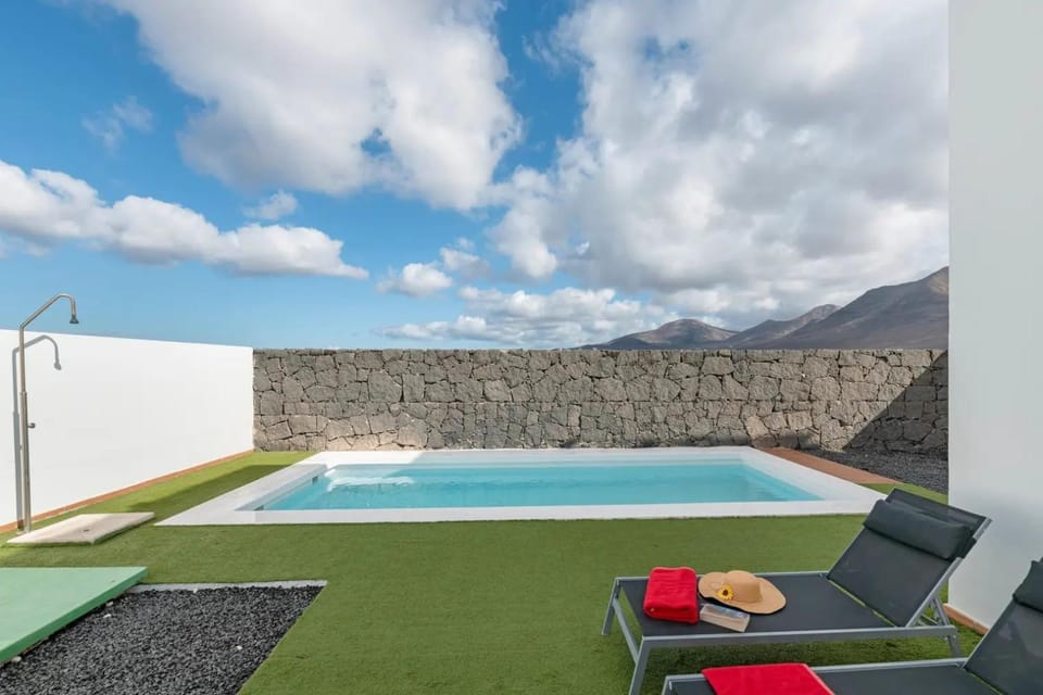 Luxury Villa Lanzarote Villa in Playa Blanca