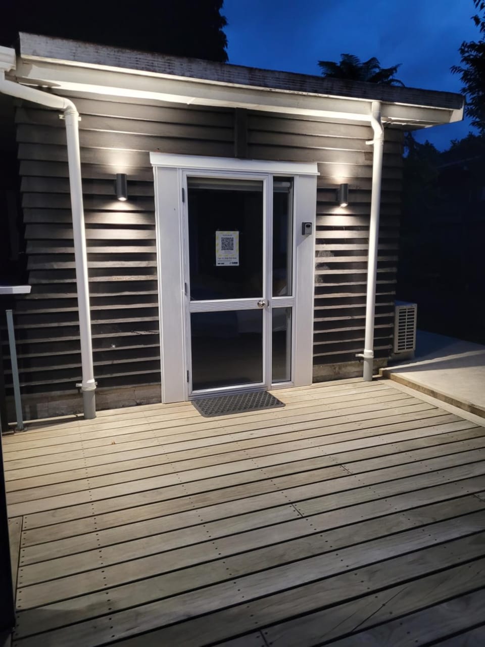 Sleepout Hideaway Apartment in Rotorua
