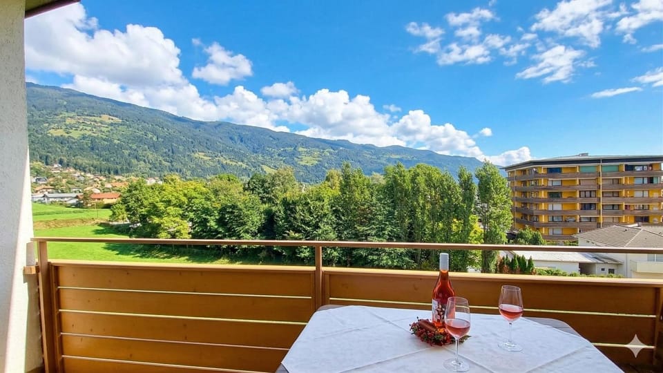 Spring, Day, Natural landscape, View (from property/room), Balcony/Terrace, Mountain view