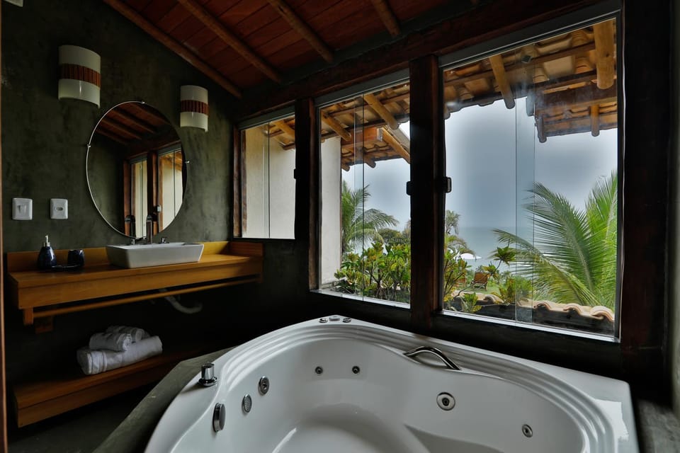 Natural landscape, Hot Tub, Bathroom, Sea view, Bath