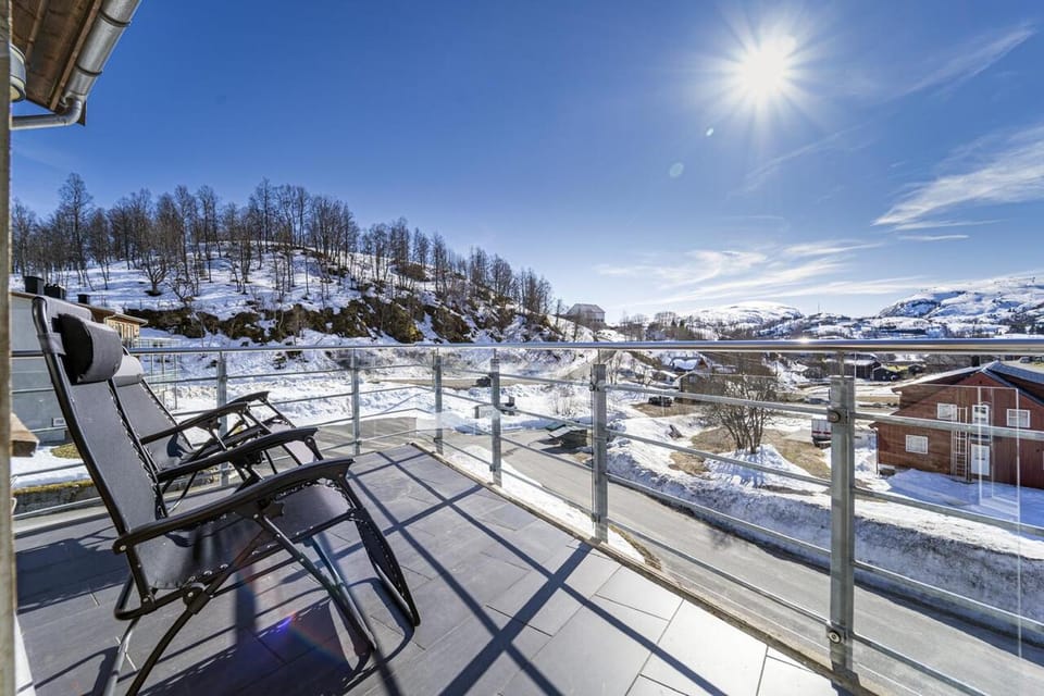 Day, Winter, View (from property/room), Balcony/Terrace, Mountain view
