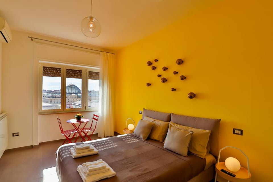Bed, Bedroom