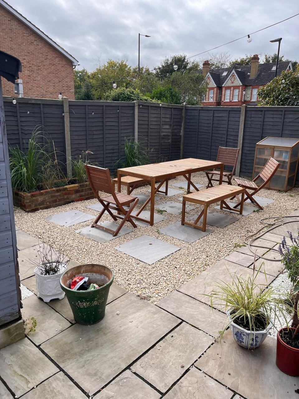 2 bed with private garden in Hampton wick Apartment in Kingston upon Thames