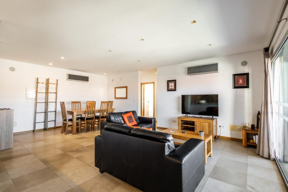 Sunset T3 - by Smarthomes Apartment in Portugal