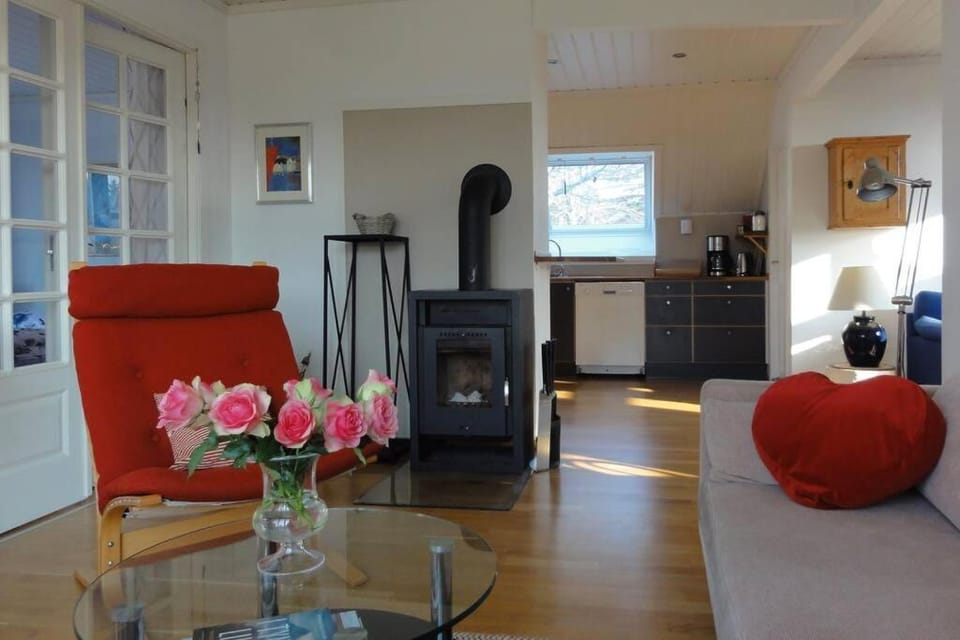 Charming flat in cosy farmhouse Apartment in Rogaland