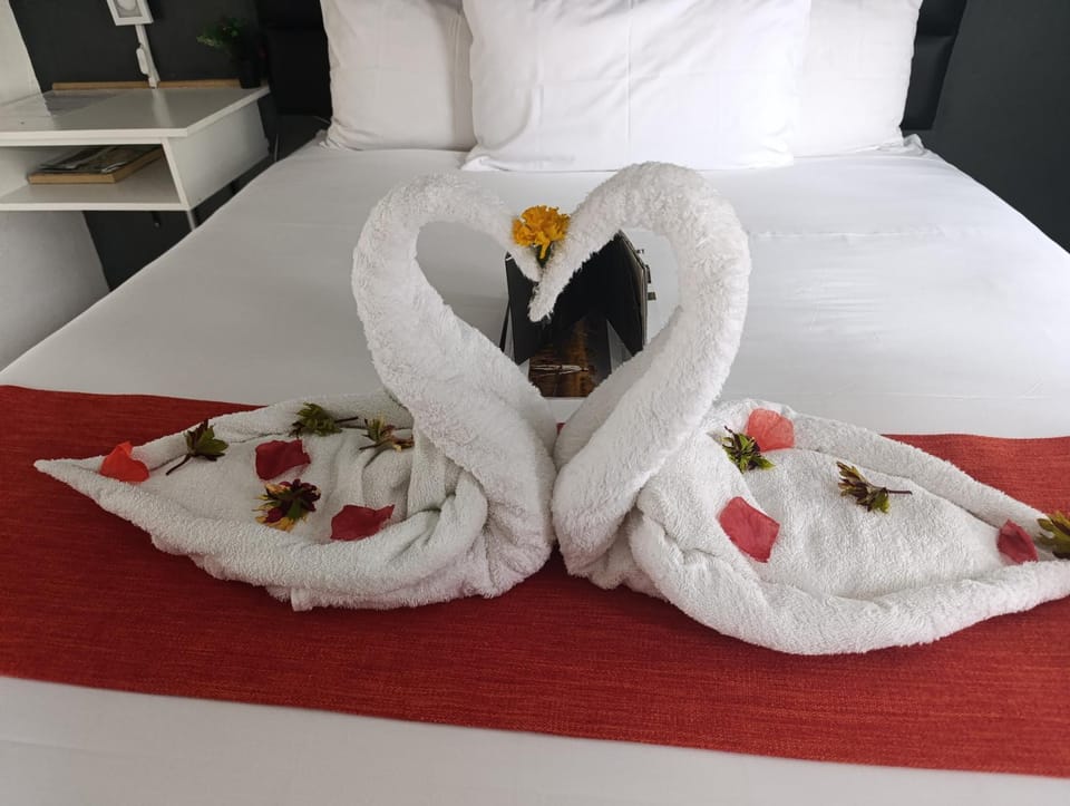 Shalakwe Hills-Inn Guesthouse Kasane Bed and Breakfast in Africa