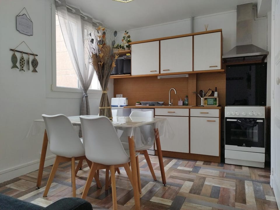Ô bord de L' eau Apartment in Normandy