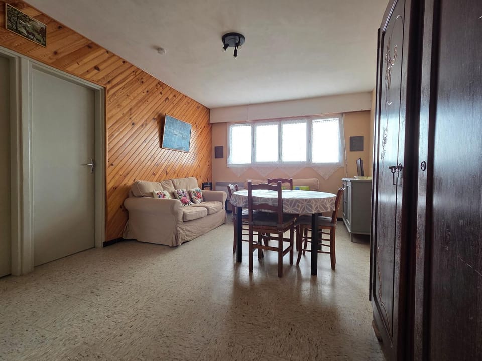 Appartement lumineux accès plage, 5 pers max, tennis, parking - FR-1-476-150 Apartment in La Faute-sur-Mer