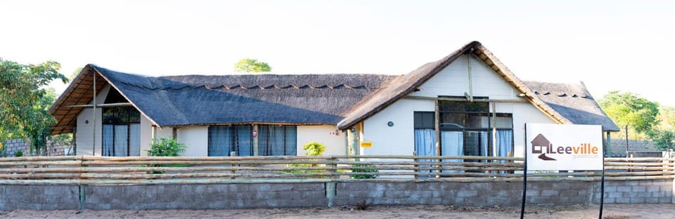 Leeville Guesthouse Bed and Breakfast in Africa