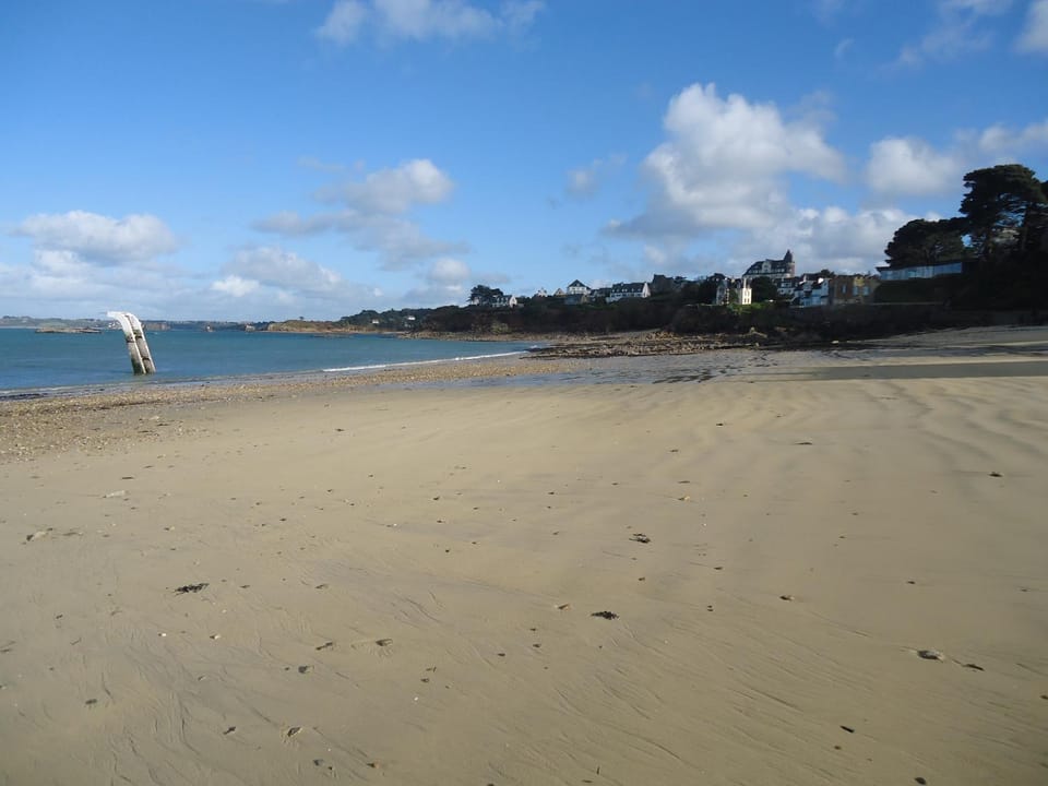 Villa Pors Pol Carantec Apartment in Finistere