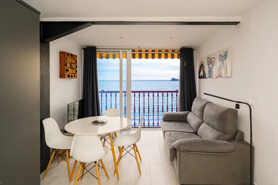 Lounge or bar