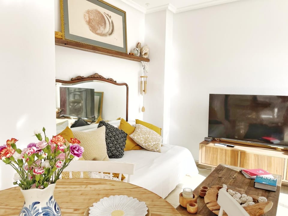 TV and multimedia, Living room, Seating area