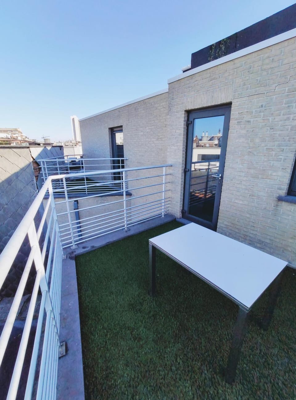 Penthouse met groot terras Oostende Apartment in Ostend