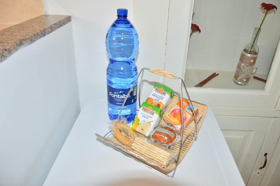 Food and drinks