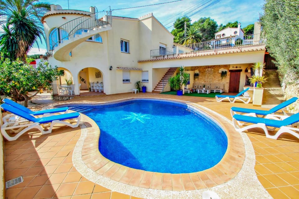May - pretty holiday property with private pool in Benissa Villa in Marina Alta