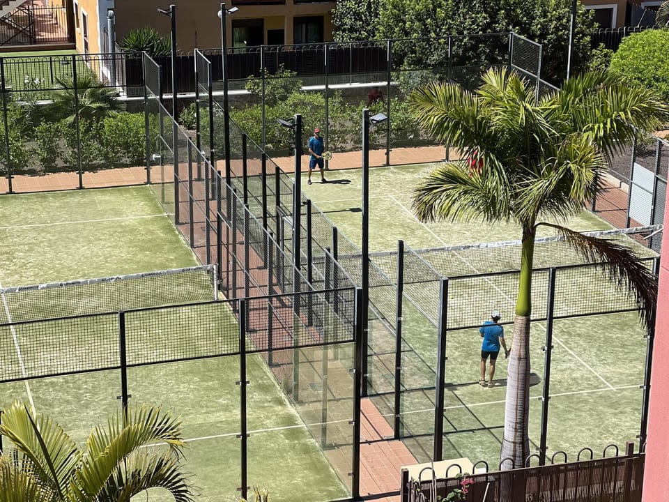 Tennis court