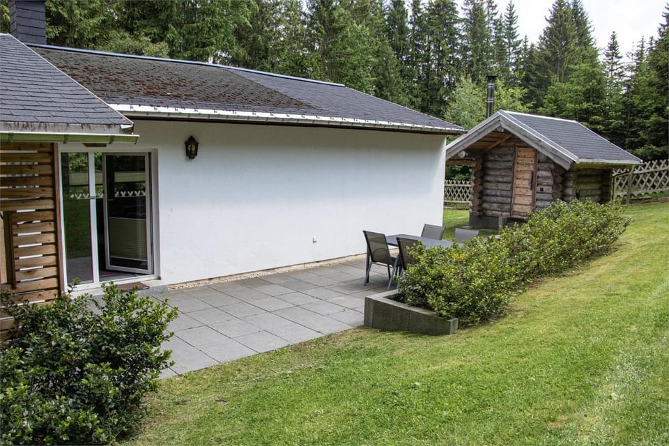 Erzgebirgsidyll Breitenbrunn - Waldhaus House in Erzgebirgskreis