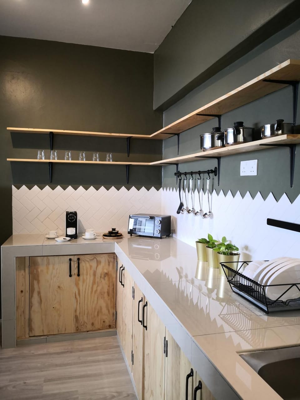 Coffee/tea facilities, Kitchen or kitchenette