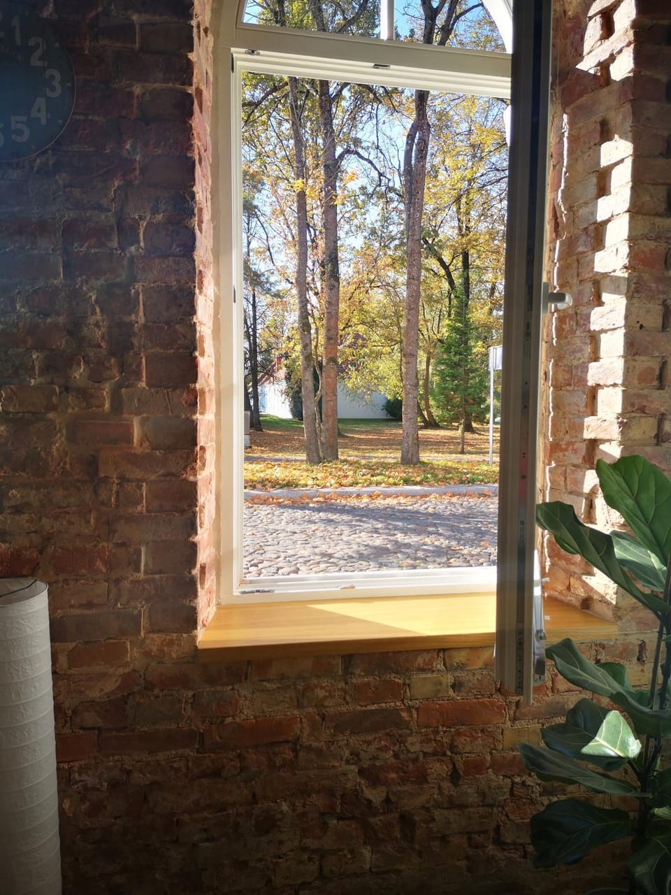 Nearby landmark, Neighbourhood, Garden view, Landmark view