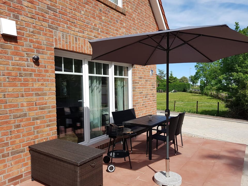 BBQ facilities, Balcony/Terrace, Seating area