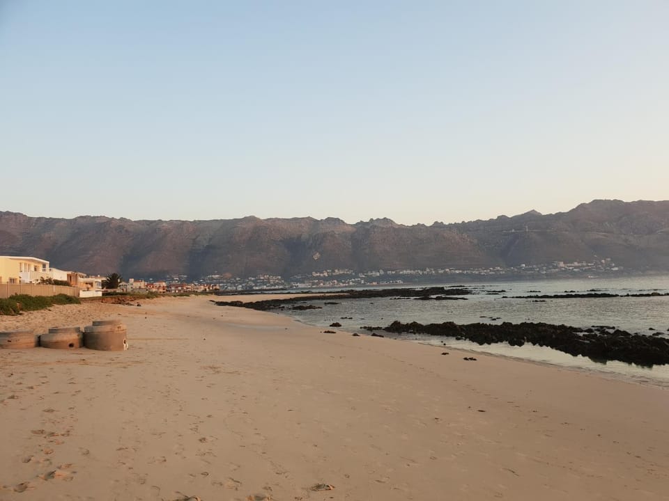 Antilles on Beach Apartment in Cape Town