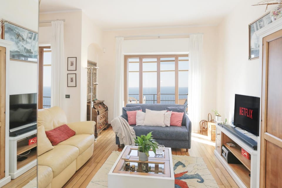Polanesi Sea View - Garden - AC - Free Park - Super Wi Fi Apartment in Liguria