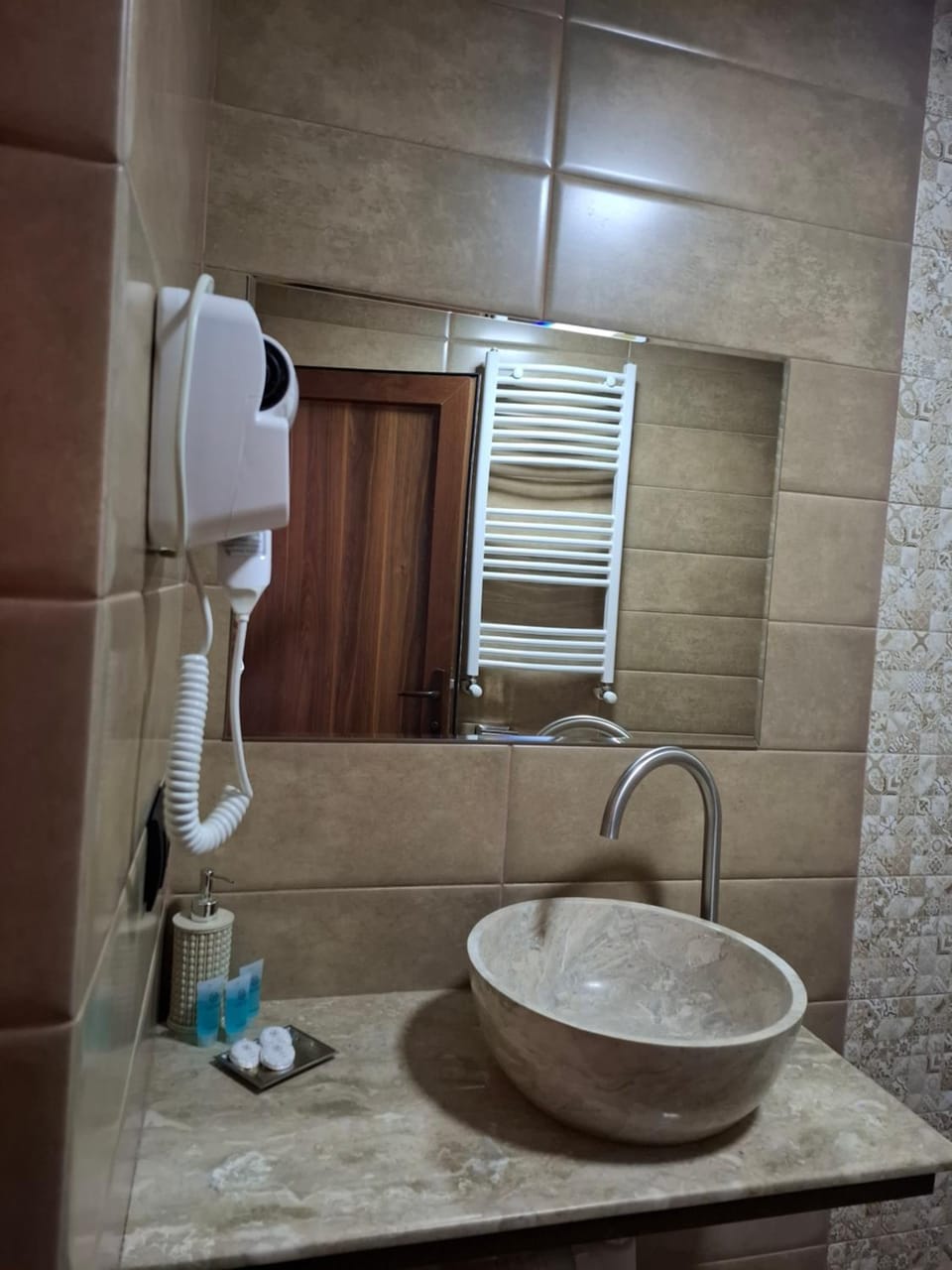Cozy House Kazbegi Bed and Breakfast in Georgia