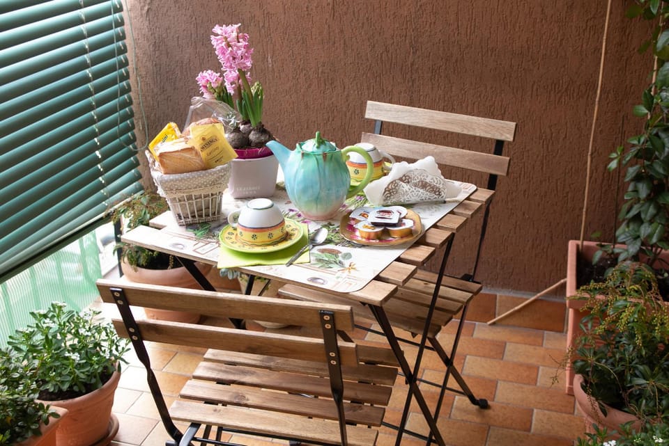 Patio, Food, Breakfast