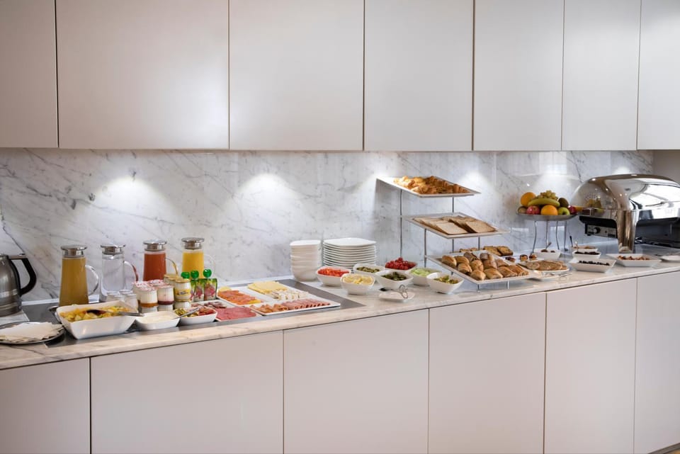 Buffet breakfast